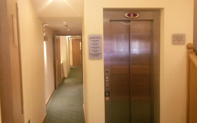 Regency Hotel Parkside