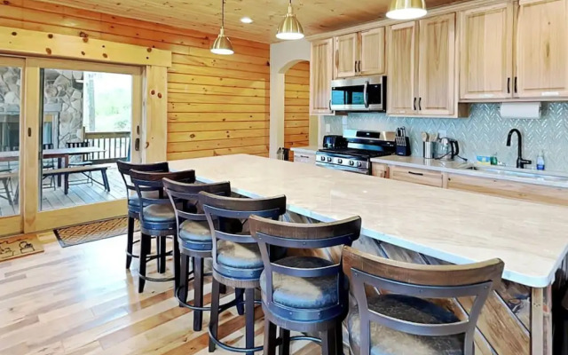 Fortune Mountain Retreat