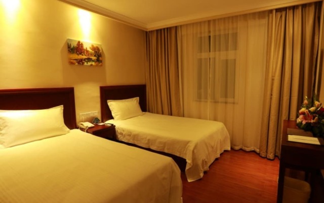 GreenTree Inn Sanya Hexi District Chunyuan Seafood Square Express Hotel