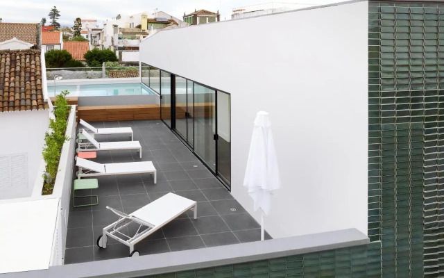 Casa da Galeria - Azores Art of Hosting