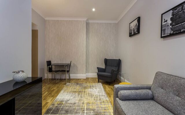 Cleveland Apartments