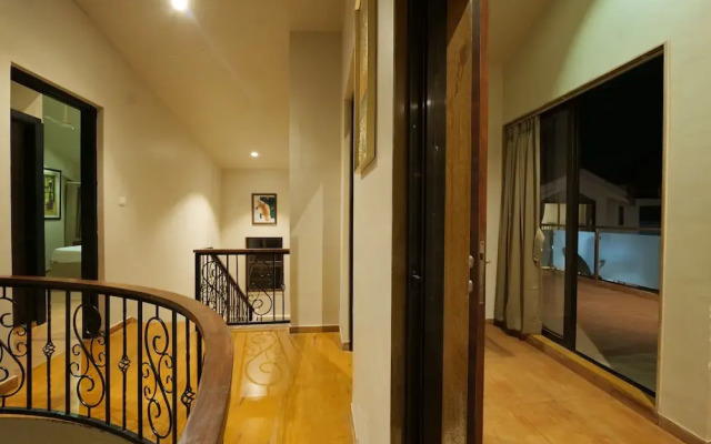 Sandal Wood Villa By 97RoyalVista