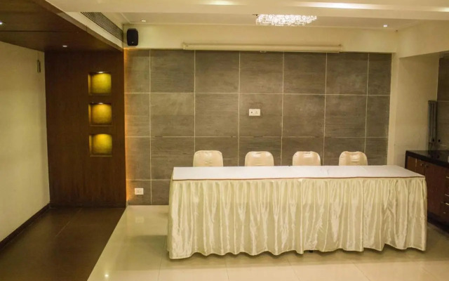 OYO 351 Hotel Corporate