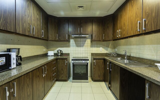 One Perfect Stay - Executive Tower