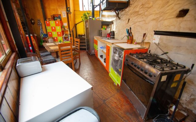 La Casa del Puerto - Hostel