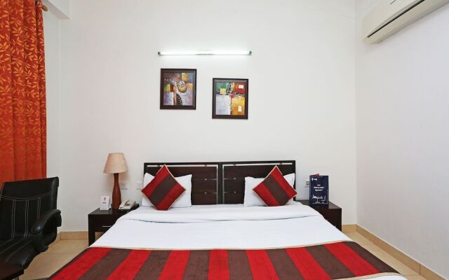 OYO 4646 Hotel Hari Villa