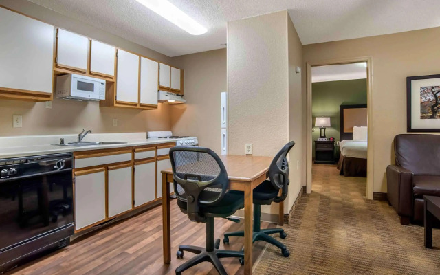 Extended Stay America Select Suites Charlotte Tyvola Rd Exec
