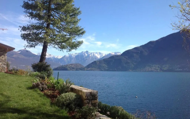 Lakefront Villa La Dolce Vita