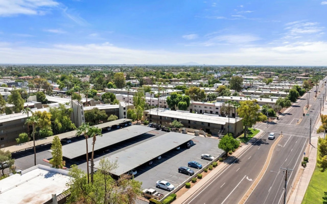 Primo Scottsdale Location w Heated Pool