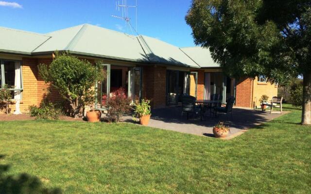 Home Hospitality Hamilton