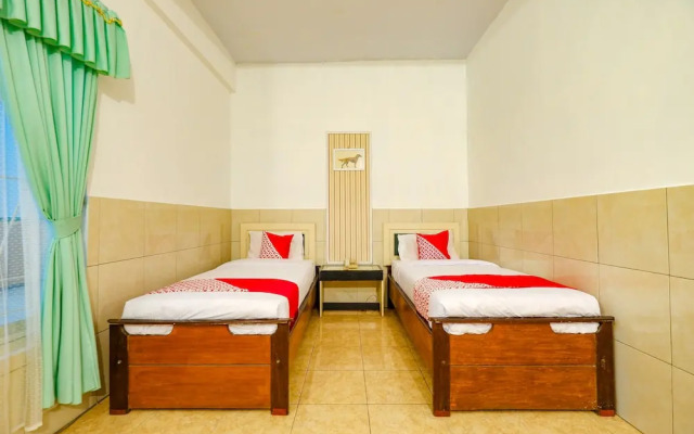 OYO 2855 Sartika Hotel Pati