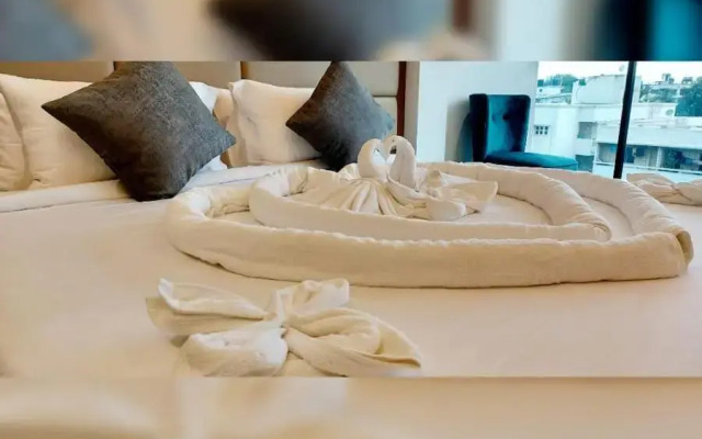 Hotel Red Chillee Restro