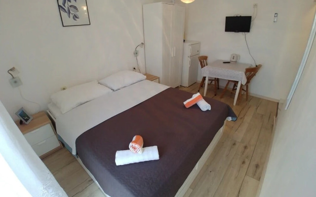 Svetka - 10m From the sea - A9