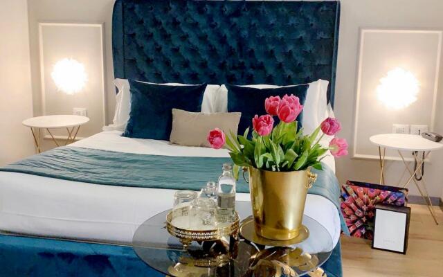 INTOMILAN  Galleria Duomo - Boutique & Design Aparthotel