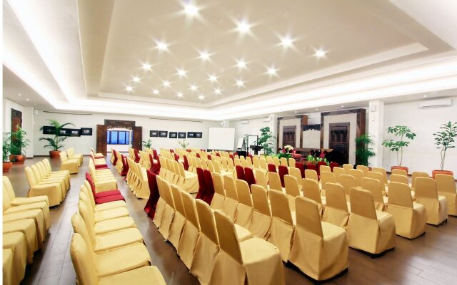 Sukajadi Hotel