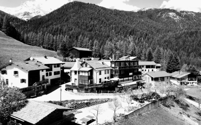 Hotel Sonnenhalde