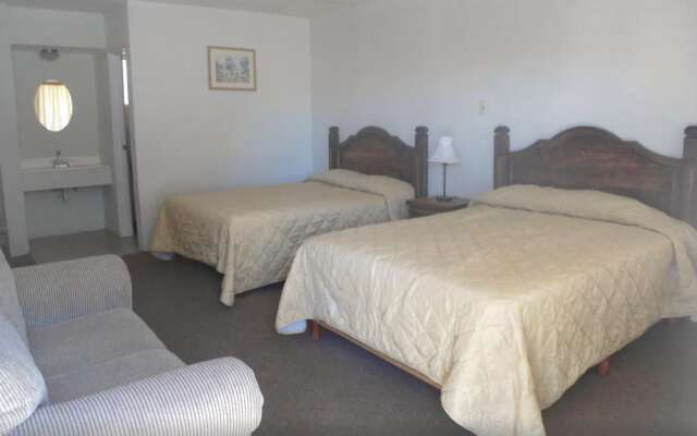 Hotel Regis Consulado Ciudad Juarez.