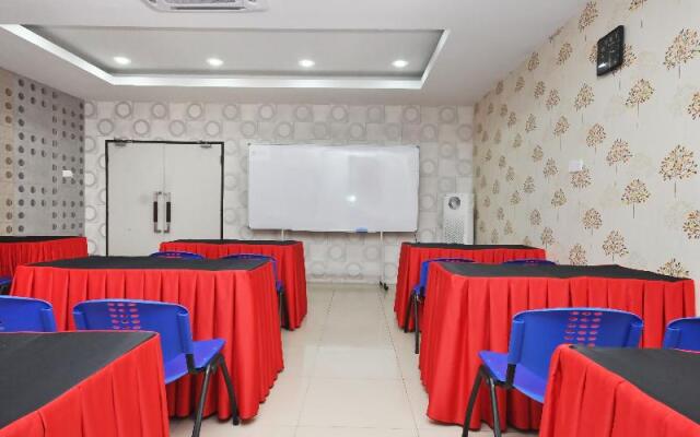 OYO 886 ADA Hotel & Apartment