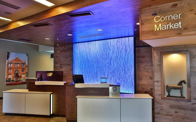 Fairfield Inn & Suites by Marriott Savannah Midtown