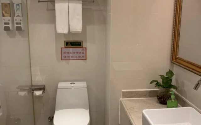 Vienna Hotel (Xinhua South Store, Hankou North Road, Wuhan)