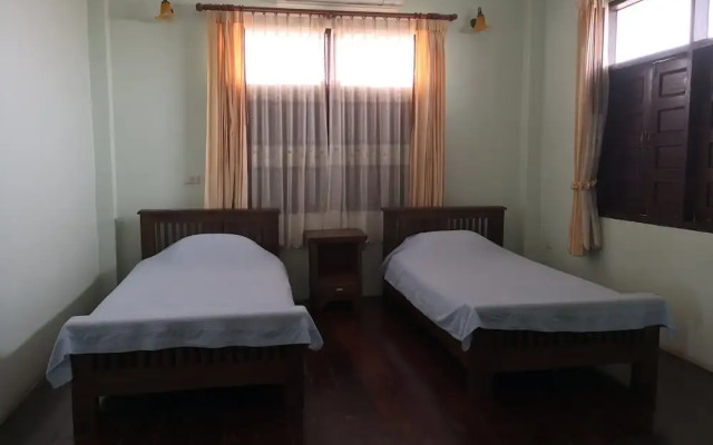 Keerawan House Rim Khong