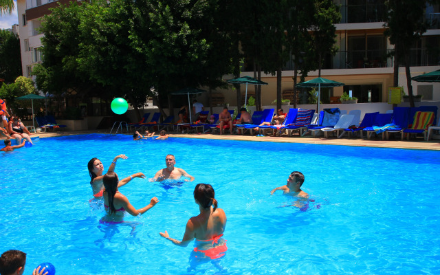 Kayamaris Hotel