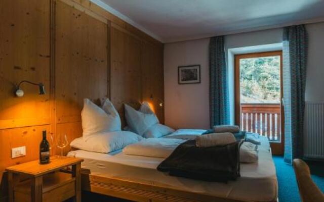 Dolomitenhotel Weisslahnbad