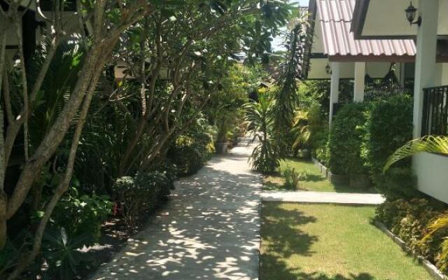 Lanta Fa Rung Beach Resort