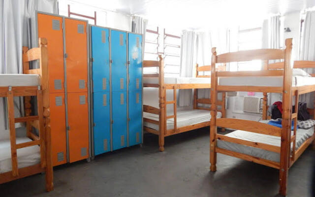 Cafofo Hostel - Albergue