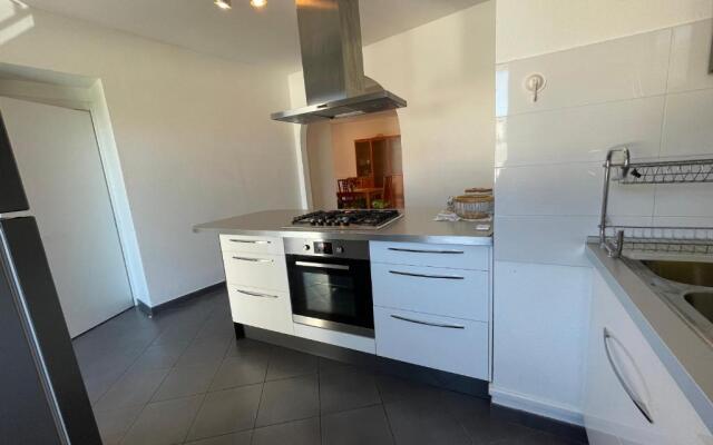Modern apartment in Sorico - Larihome A10