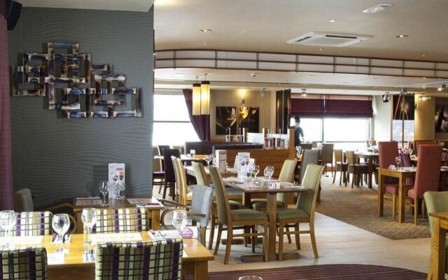 Premier Inn Glasgow Newton Mearns(M77 J4)