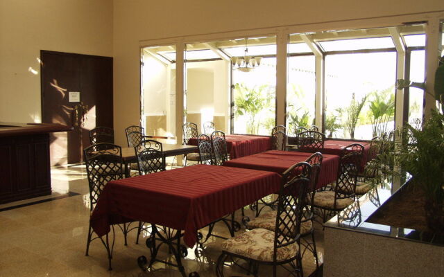 CJ Grand Hotel & Spa