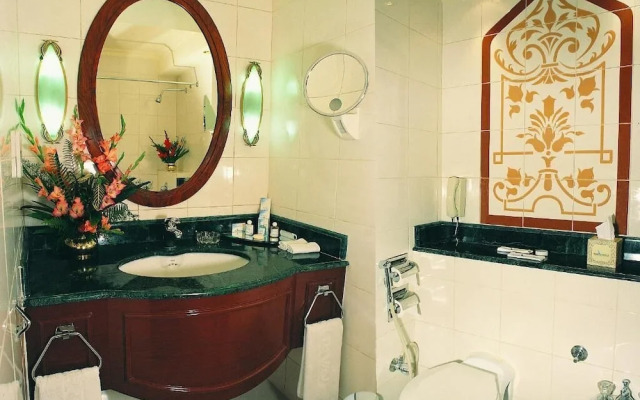 Avari Lahore