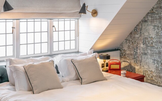 The Cotswold Plough Hotel & Restaurant