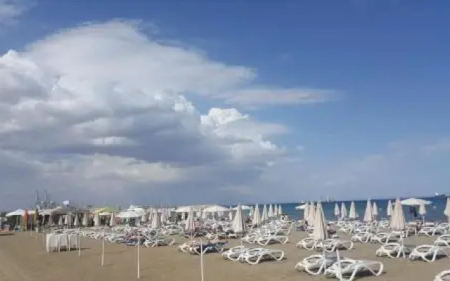 Aparthotel 4 stars Larnaca