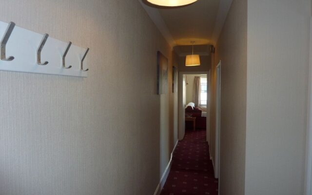 Glencoe Apartments