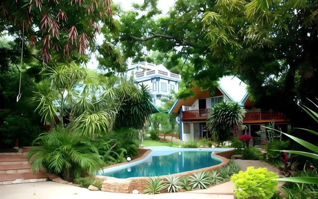 Coron Bluewave Hotel