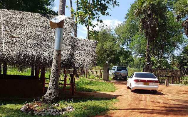 Monara Arana Eco Village and Farm Resort - Hostel