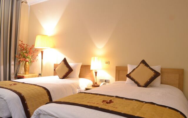 A25 Hotel - 705 Lac Long Quan