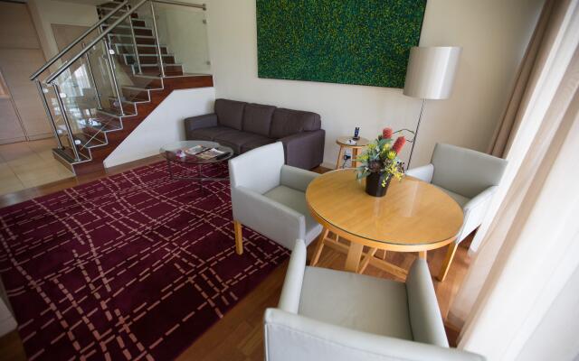 Crowne Plaza Alice Springs Lasseters by IHG