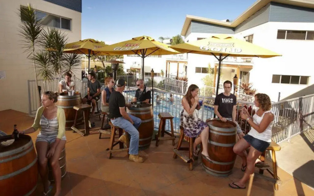 Emu Park Beach Resort