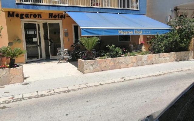 Megaron Hotel