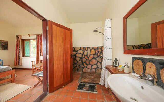 Nkuringo Gorilla Camp