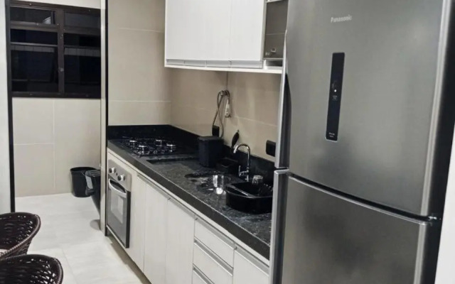 Ubatuba-Praia Grande 3 ar, vista mar, 100 m praia