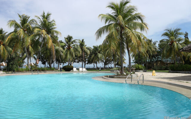 Sta. Monica Beach Club