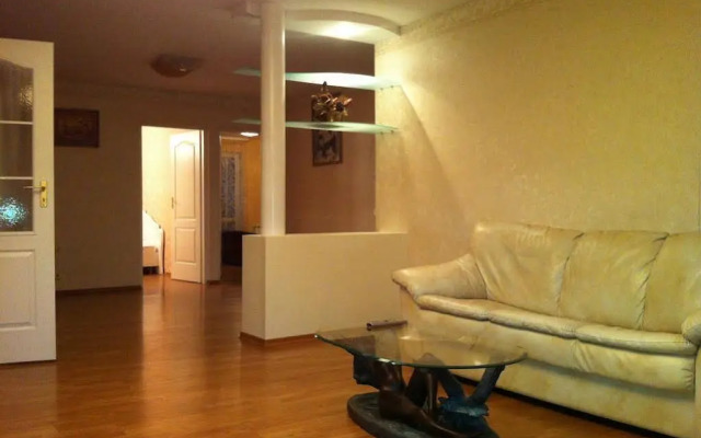 Classical Apartments - Minsk