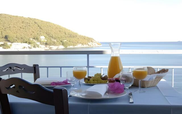 Golden View Beach Hotel