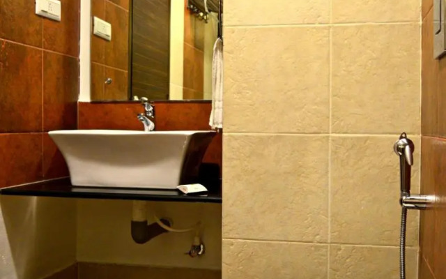OYO 1711 Hotel Sepoy Grande