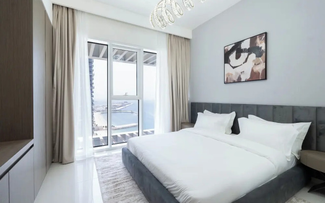 KeyRock - Grand Bleu Apt with Palm View