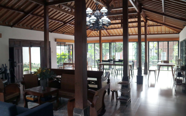 Omah Ucok Yogyakarta By Zuzu